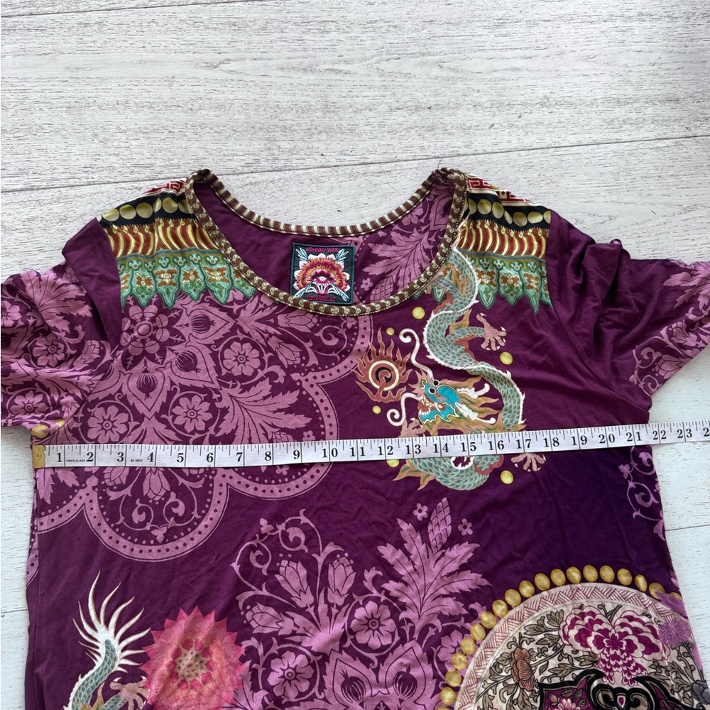 JOHNNY WAS Dragon Print Long Sleeve Tee Womens Burgundy Swing Bamboo Boho L - Picture 5 of 8